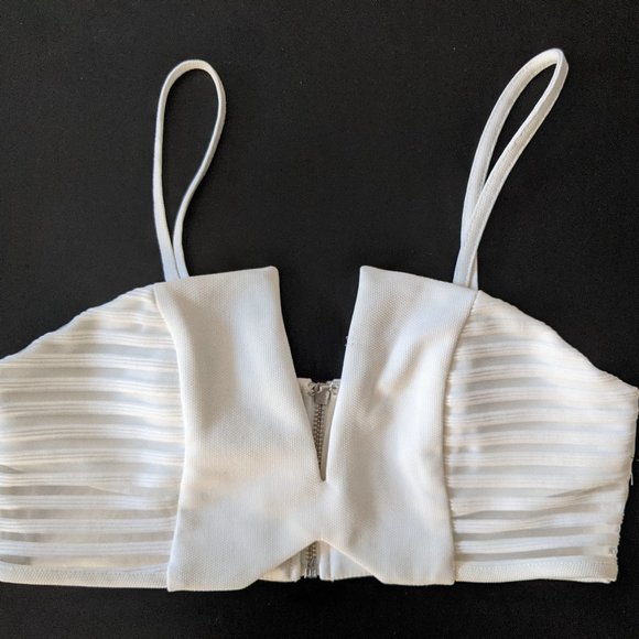 New w/Tags! Akira White Striped Mesh Crop Top w/Removable Straps Size Large - Picture 1 of 5